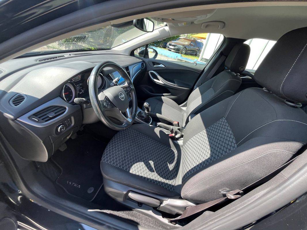 opel-astra-sport-tourer-2020-diesel-1496cc