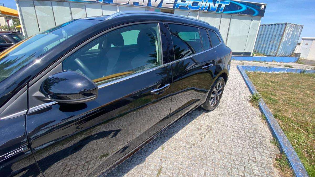 renault-megane-sport-tourer-2022-gasolina-1332cc