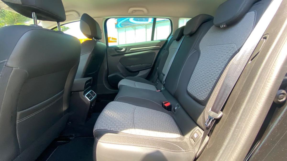 renault-megane-sport-tourer-2022-gasolina-1332cc