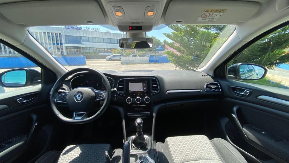 renault-megane-sport-tourer-2022-gasolina-1332cc