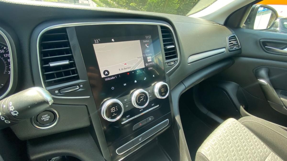 renault-megane-sport-tourer-2022-gasolina-1332cc