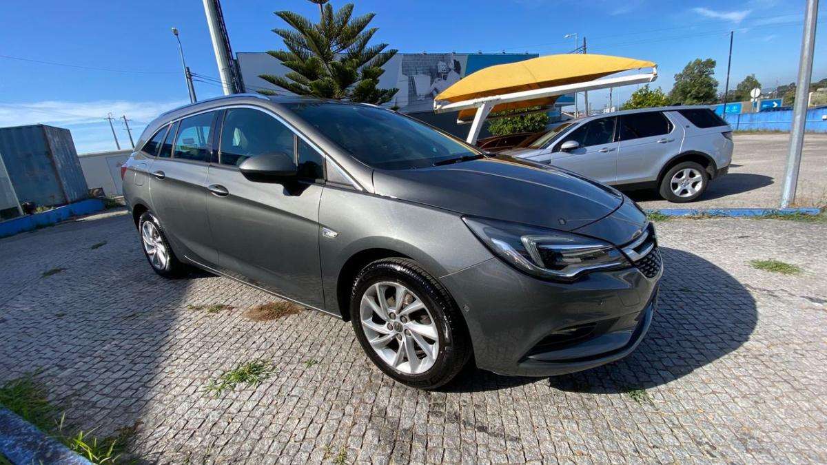opel-astra-sport-tourer-2018-gasolina-999cc