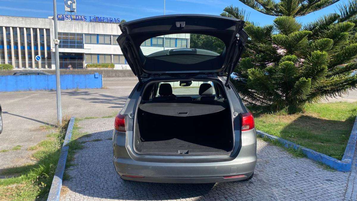 opel-astra-sport-tourer-2018-gasolina-999cc