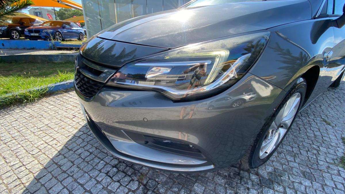 opel-astra-sport-tourer-2018-gasolina-999cc