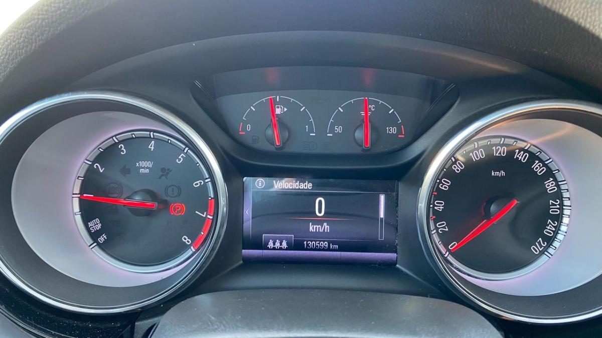 opel-astra-sport-tourer-2018-gasolina-999cc