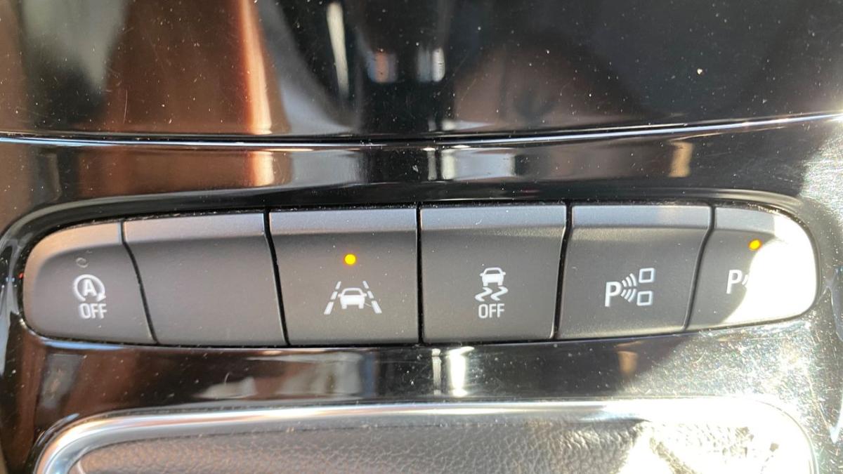opel-astra-sport-tourer-2018-gasolina-999cc