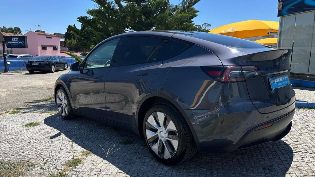 tesla-model-y-2022-eletrico-0cc