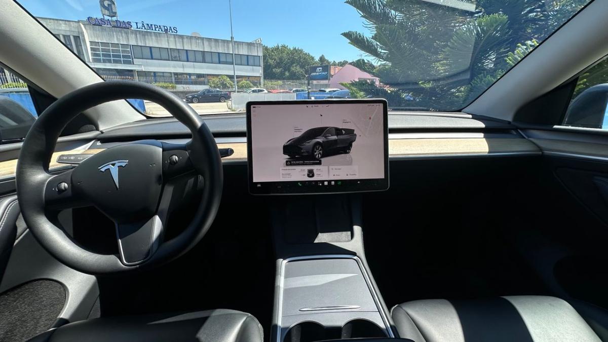 tesla-model-y-2022-eletrico-0cc