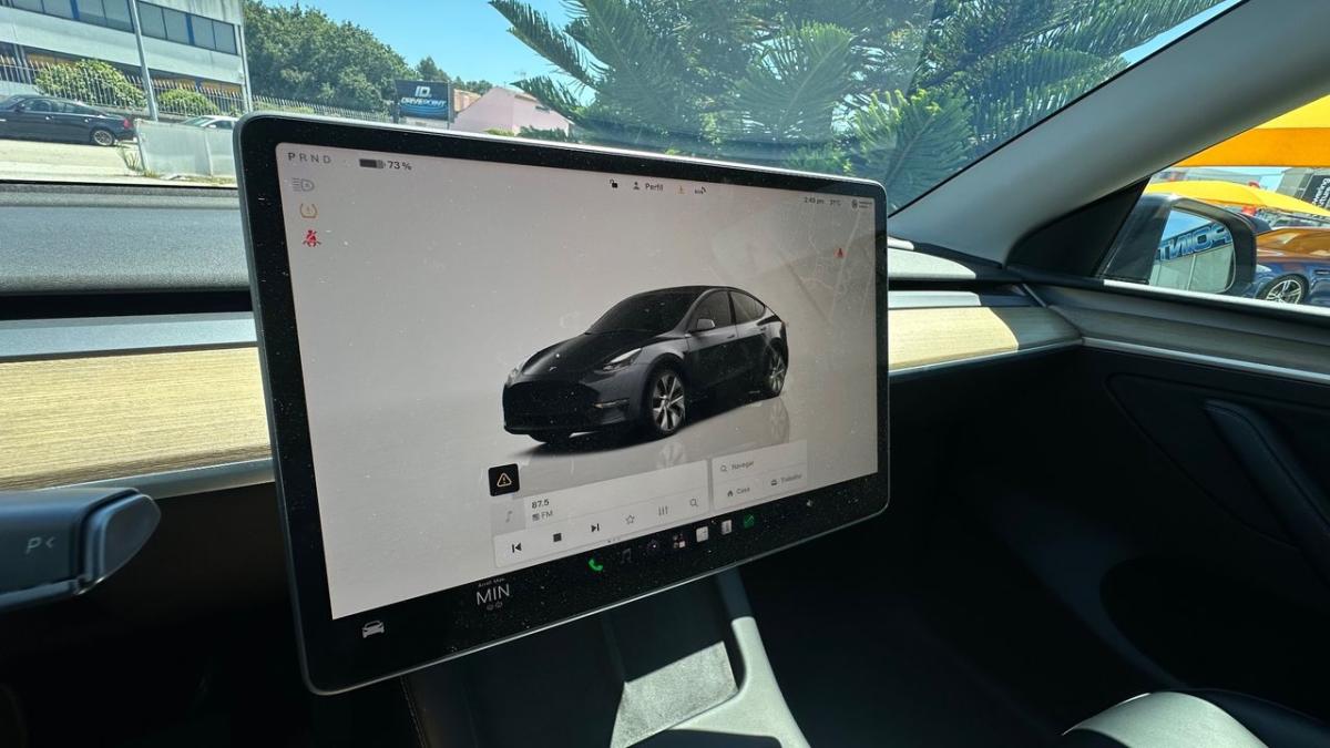 tesla-model-y-2022-eletrico-0cc