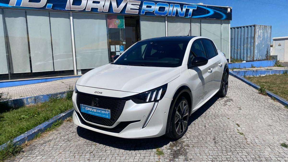 peugeot-208-2022-diesel-1499cc