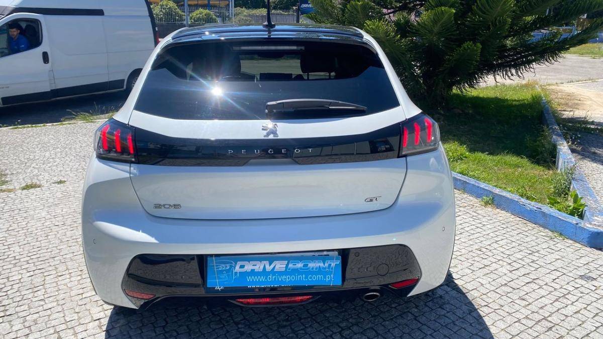 peugeot-208-2022-diesel-1499cc