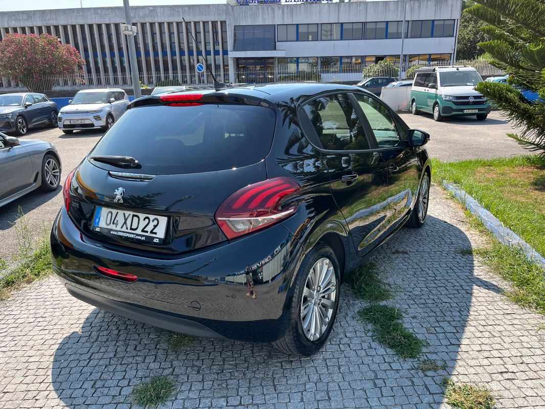 peugeot-208-2019-gasolina-1199cc