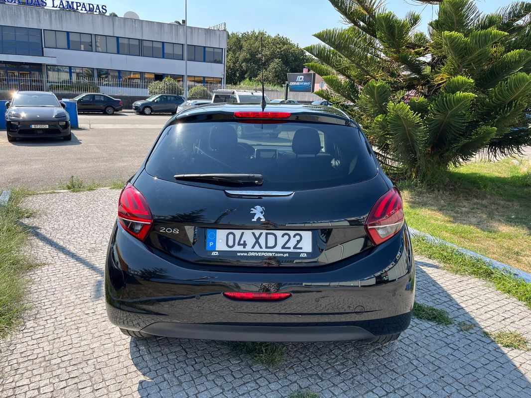 peugeot-208-2019-gasolina-1199cc