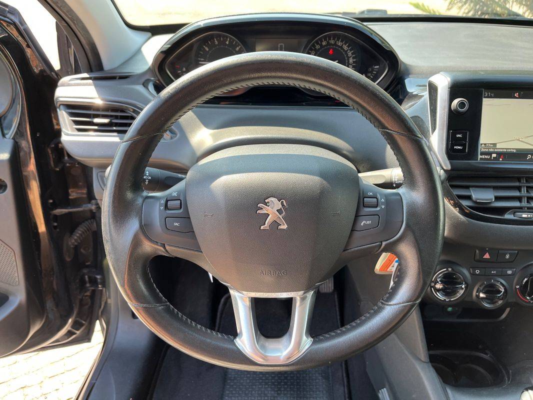 peugeot-208-2019-gasolina-1199cc
