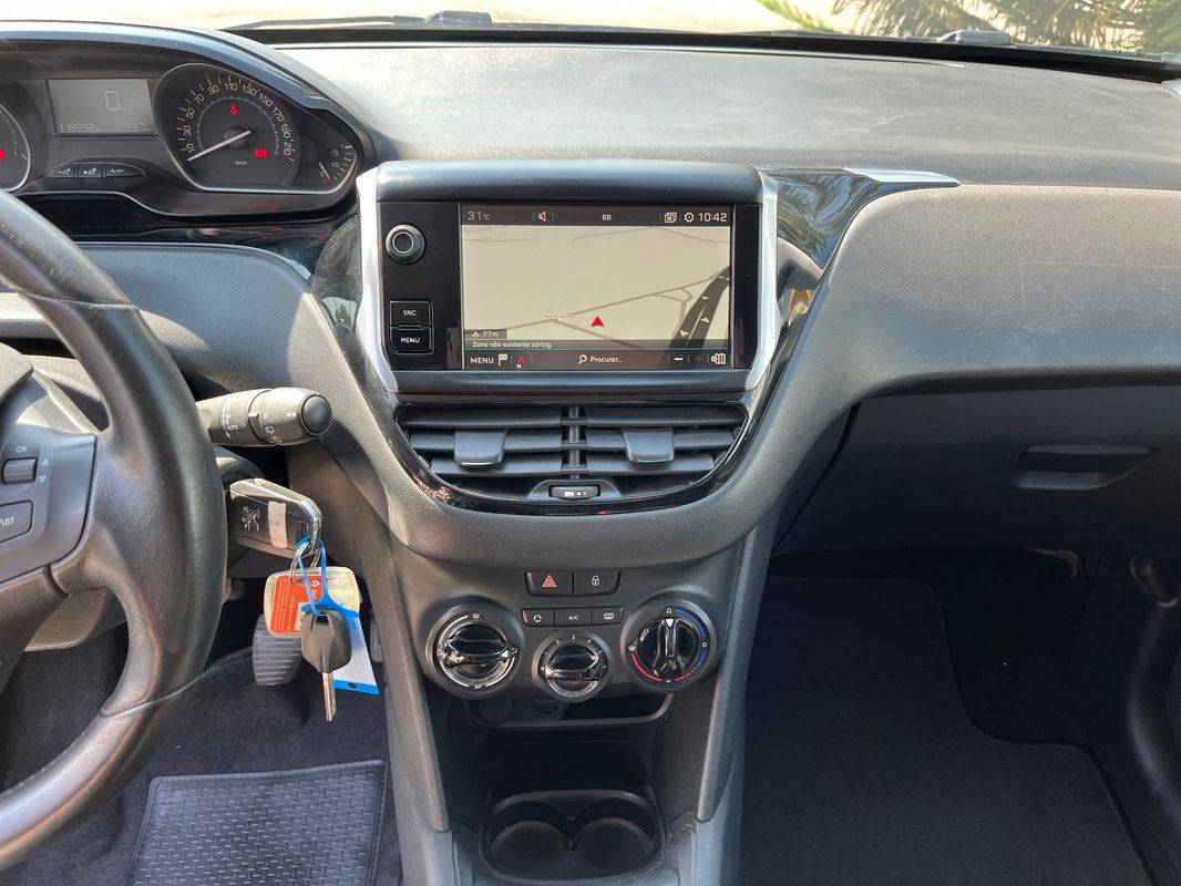 peugeot-208-2019-gasolina-1199cc