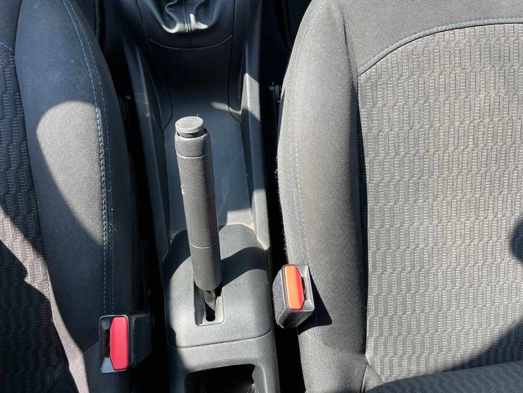 peugeot-208-2019-gasolina-1199cc