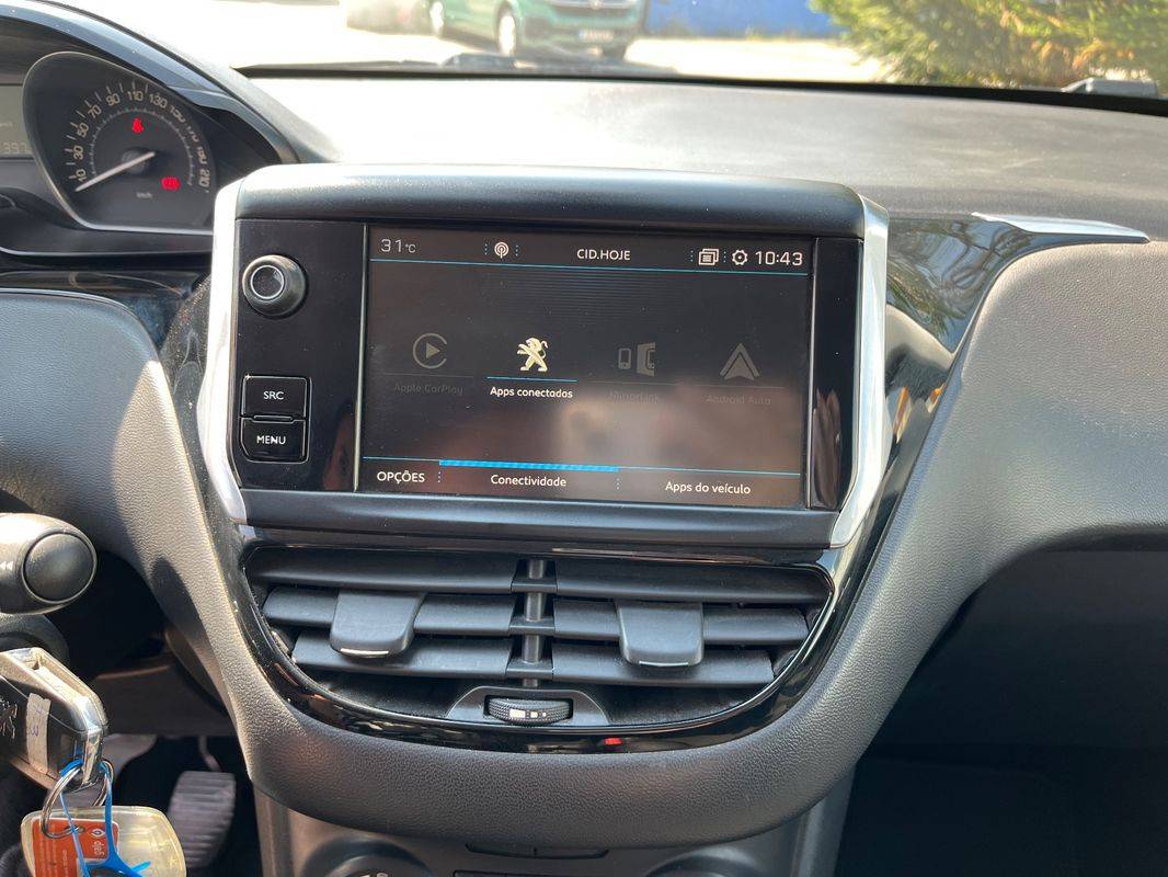 peugeot-208-2019-gasolina-1199cc