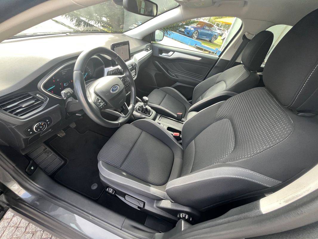 ford-focus-2019-gasolina-998cc