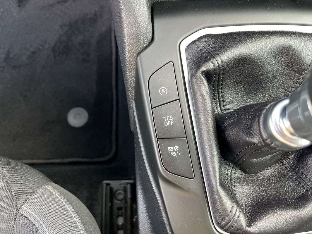 ford-focus-2019-gasolina-998cc