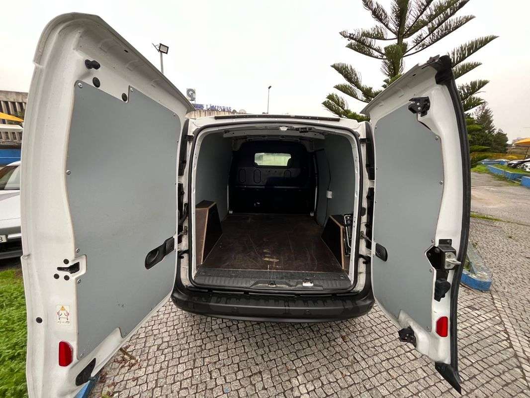 renault-kangoo-2021-diesel-1461cc