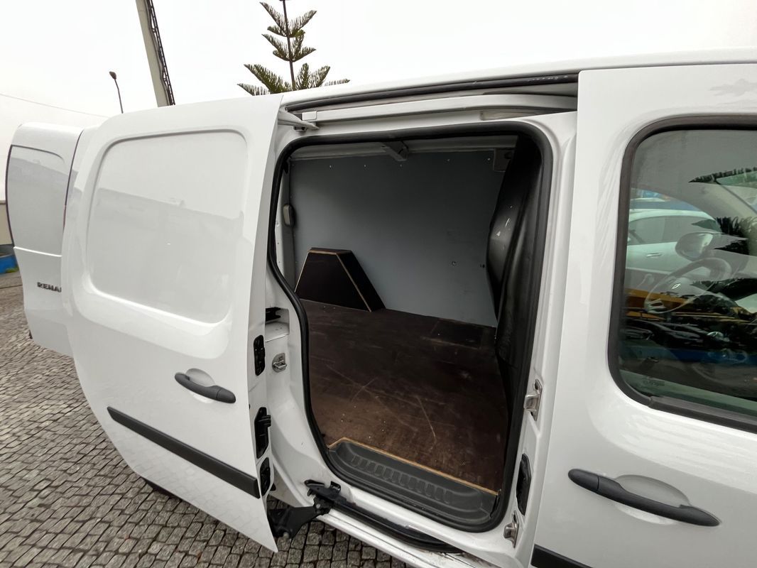 renault-kangoo-2021-diesel-1461cc