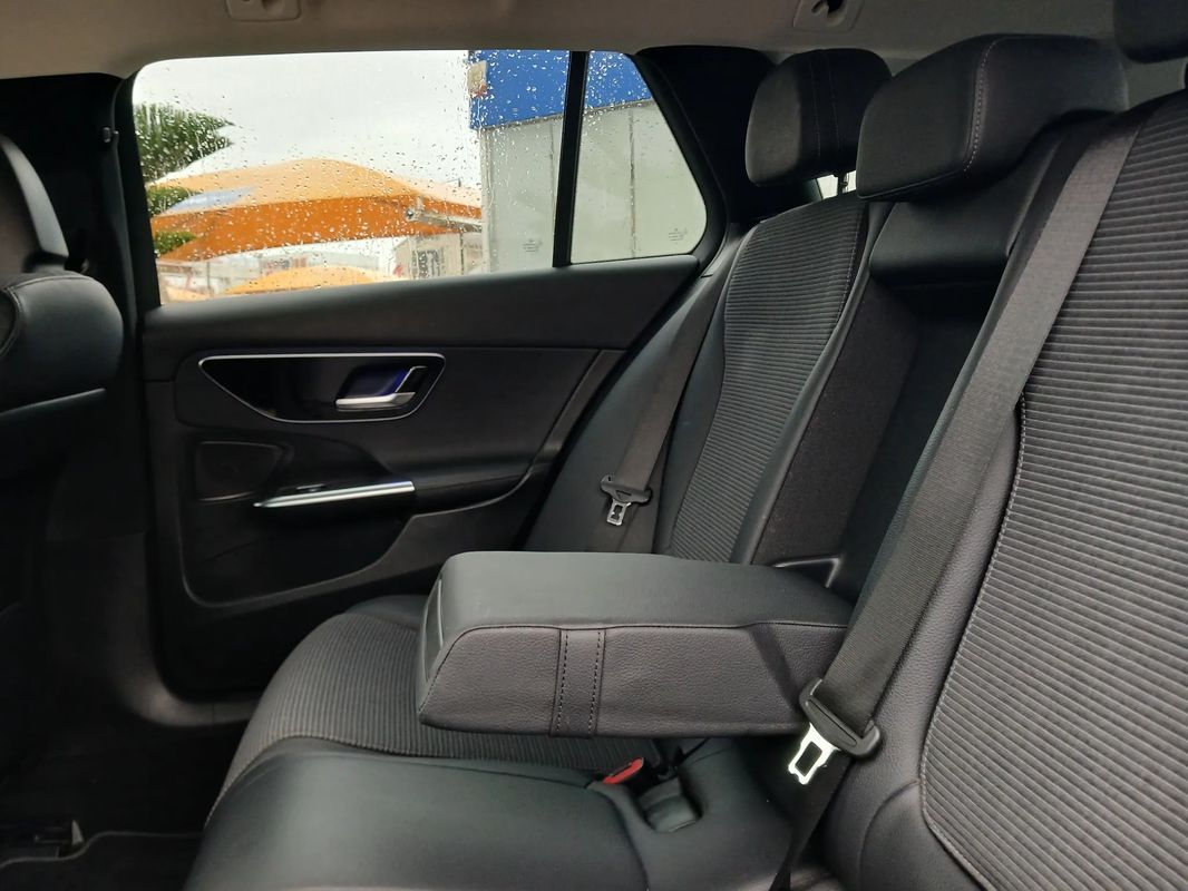 mercedes-benz-classe-c-2022-hibrido-a-gasolina-1999cc