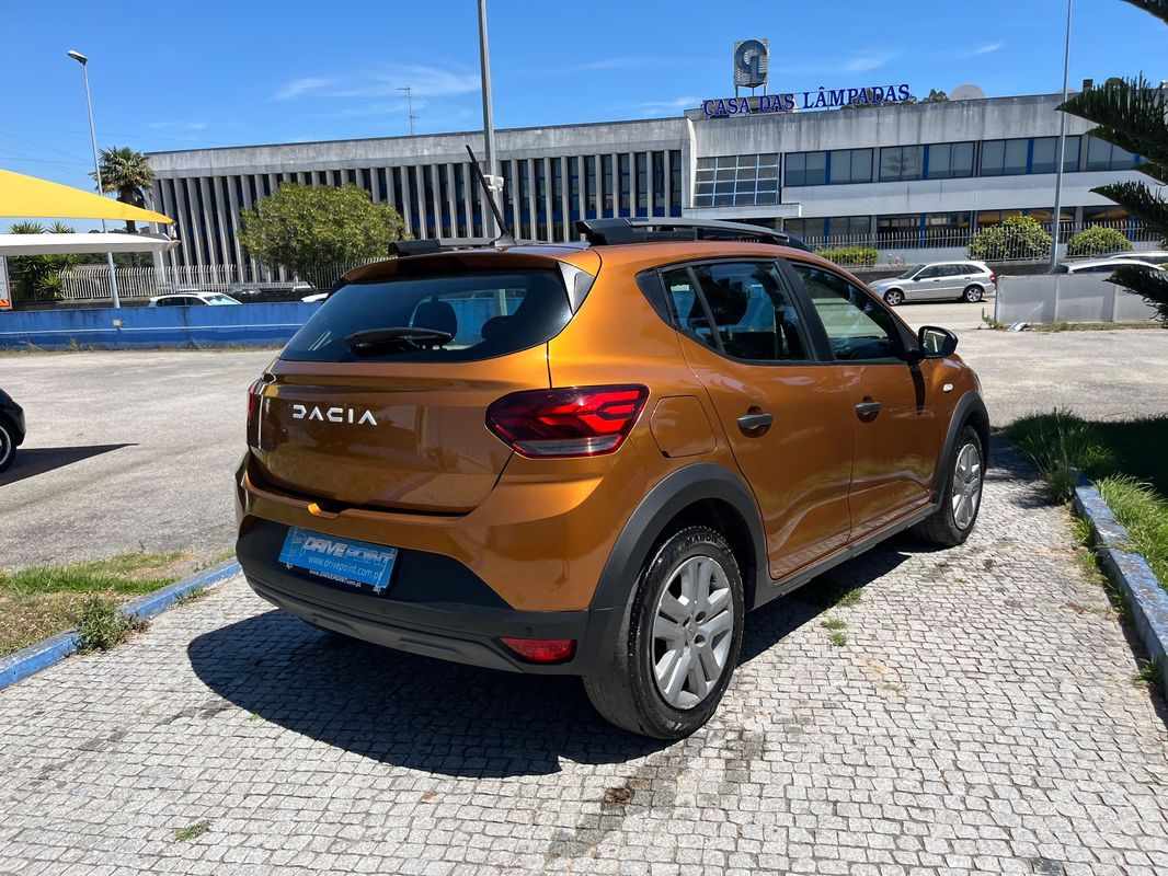 dacia-sandero-2023-gpl-999cc