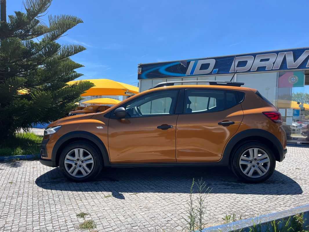 dacia-sandero-2023-gpl-999cc