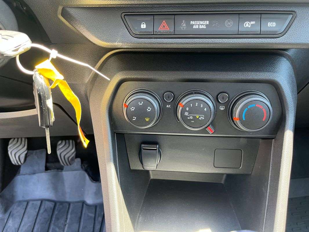 dacia-sandero-2023-gpl-999cc
