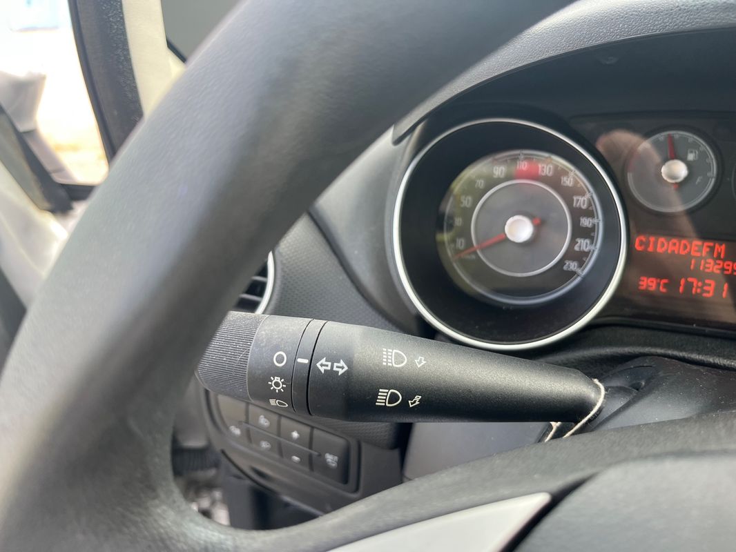 fiat-punto-2016-gasolina-1242cc