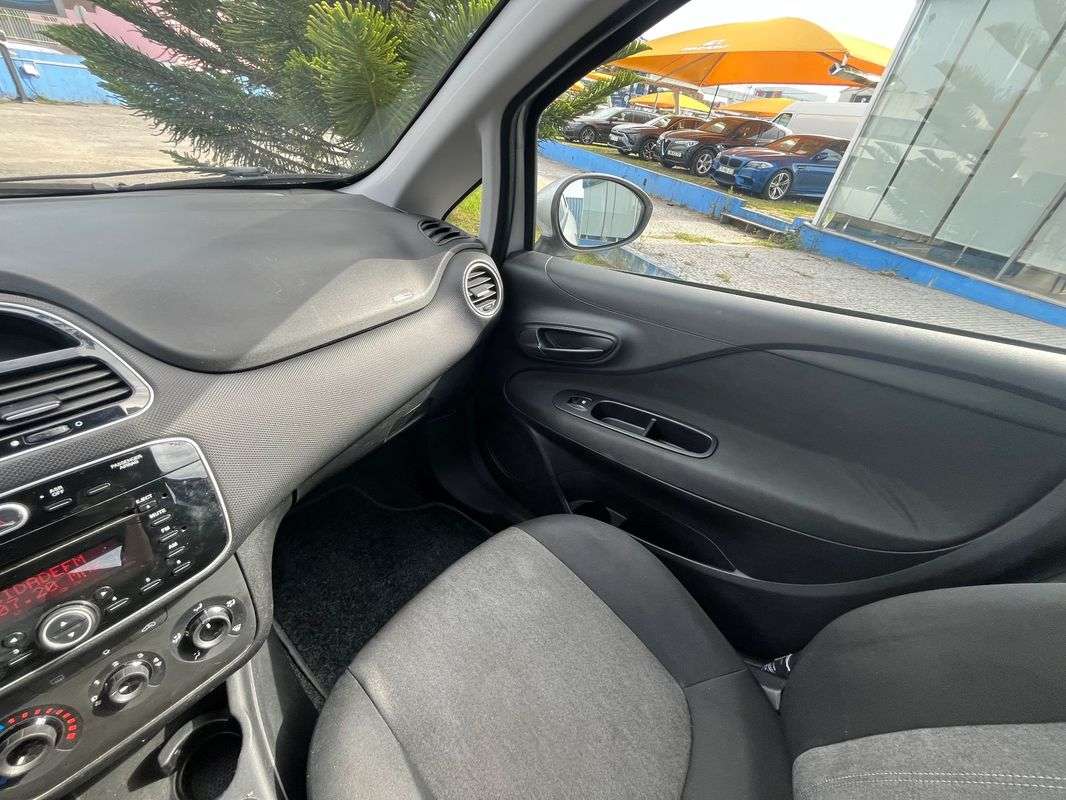 fiat-punto-2016-gasolina-1242cc