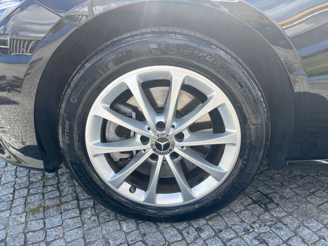 mercedes-benz-cla-2022-hibrido-a-gasolina-1332cc