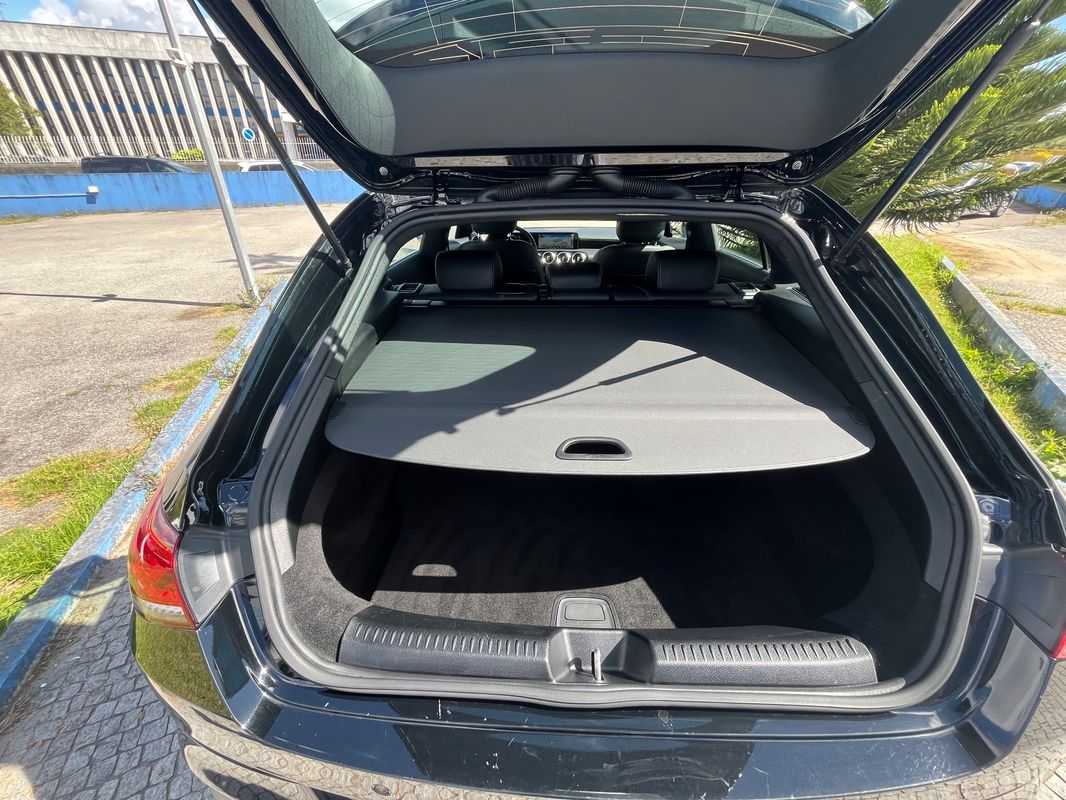 mercedes-benz-cla-2022-hibrido-a-gasolina-1332cc