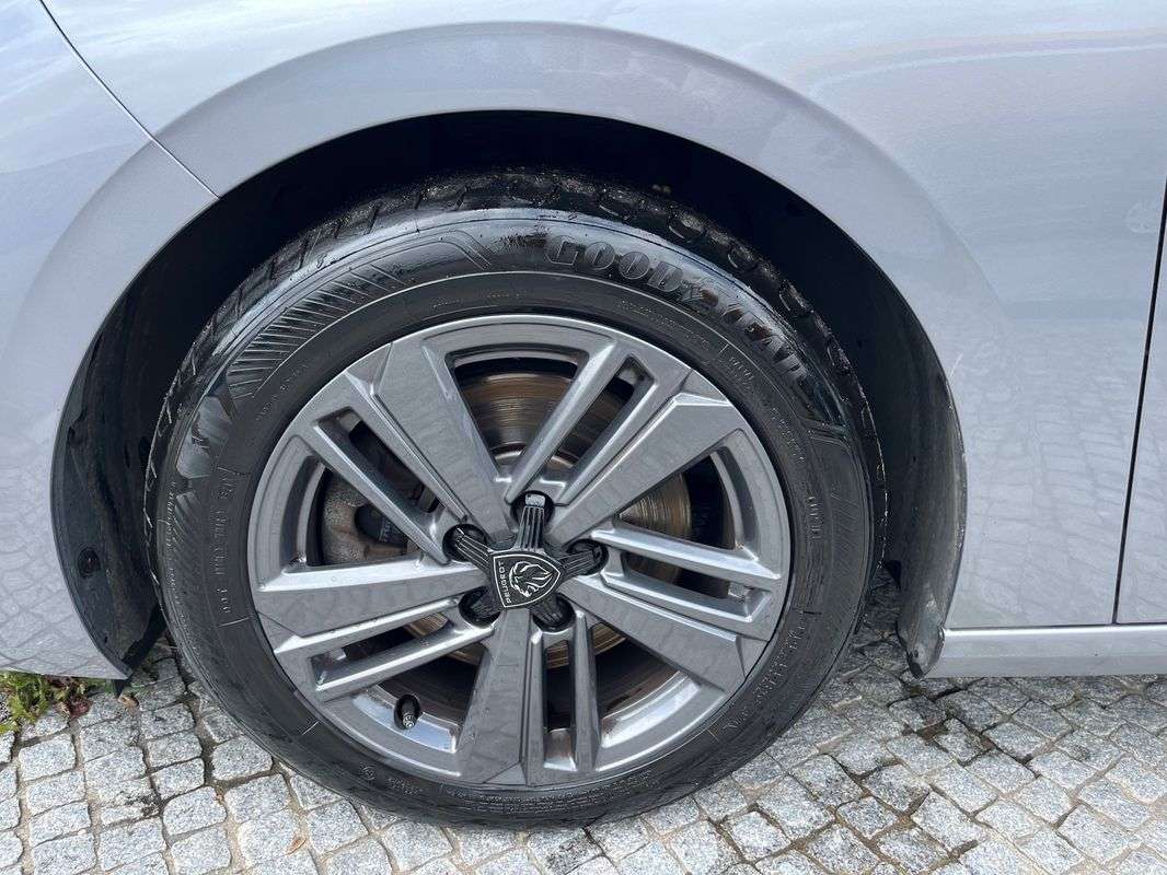 peugeot-308-2022-diesel-1499cc