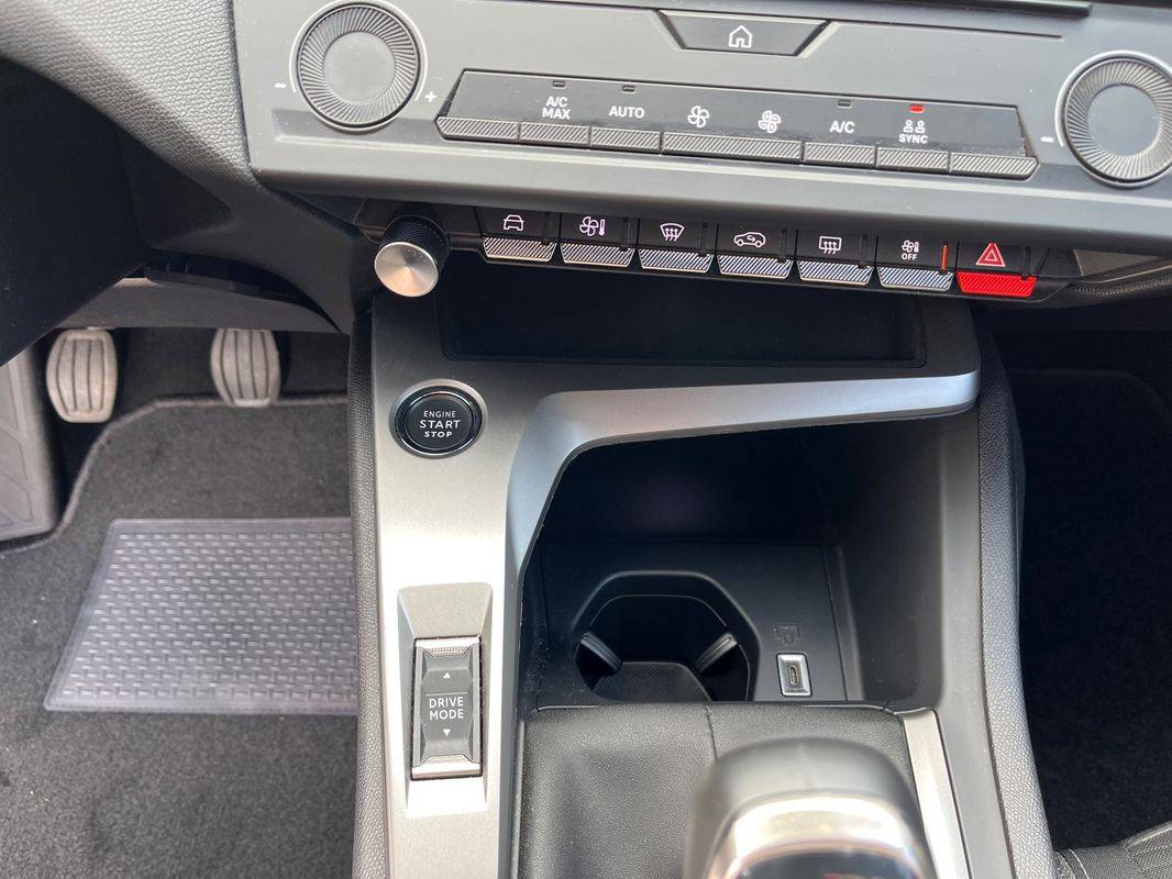 peugeot-308-2022-diesel-1499cc