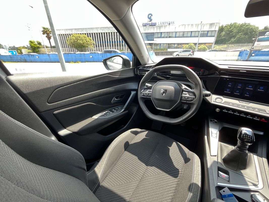 peugeot-308-2022-diesel-1499cc