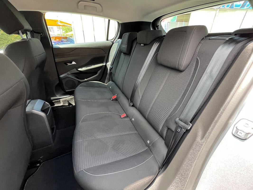 peugeot-308-2022-diesel-1499cc