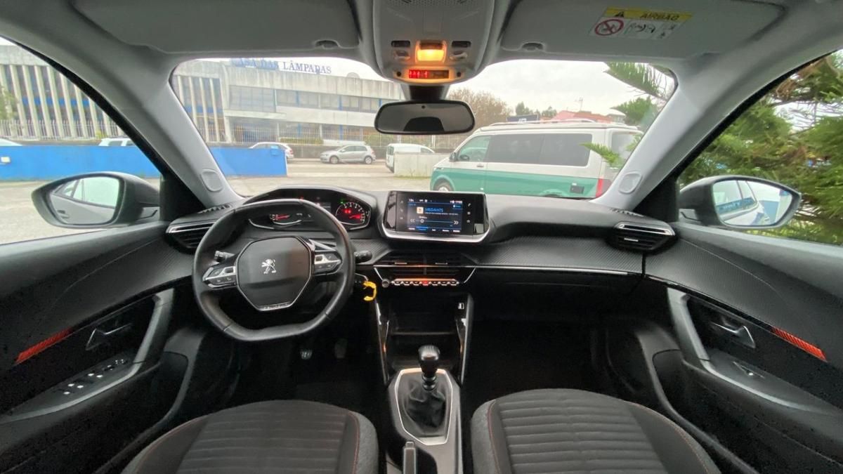 peugeot-2008-2021-diesel-1499cc