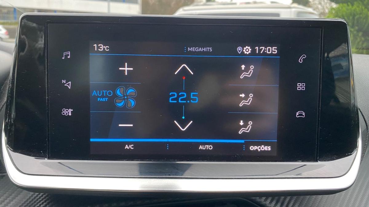 peugeot-2008-2021-diesel-1499cc