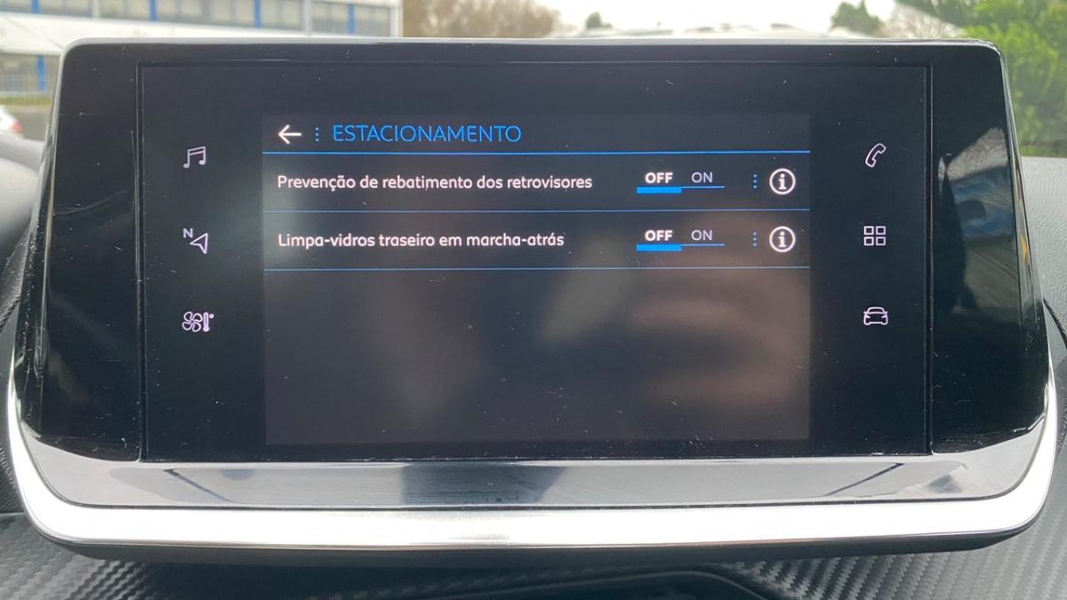 peugeot-2008-2021-diesel-1499cc
