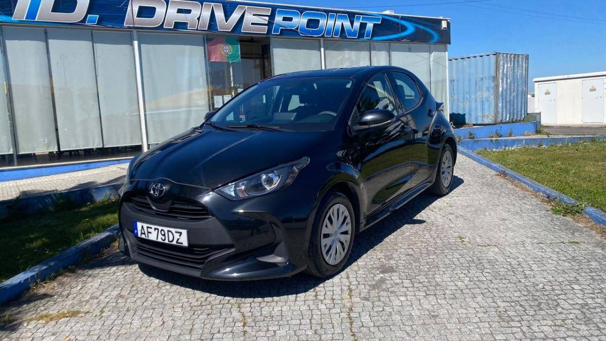 toyota-yaris-2021-gasolina-998cc