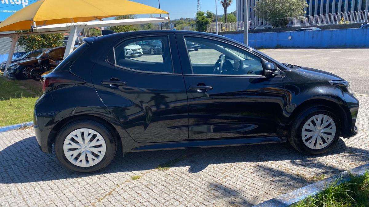 toyota-yaris-2021-gasolina-998cc