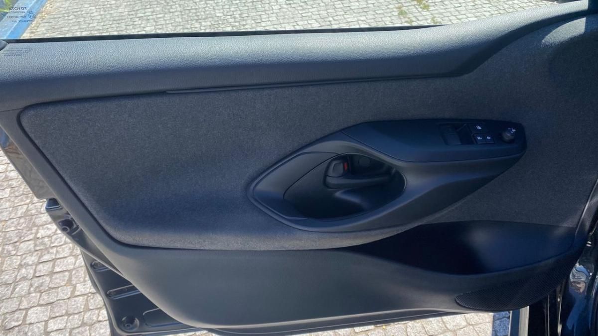 toyota-yaris-2021-gasolina-998cc