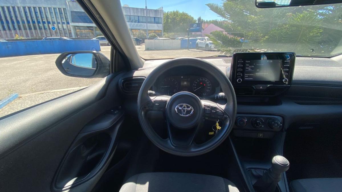 toyota-yaris-2021-gasolina-998cc