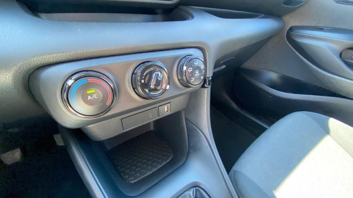 toyota-yaris-2021-gasolina-998cc