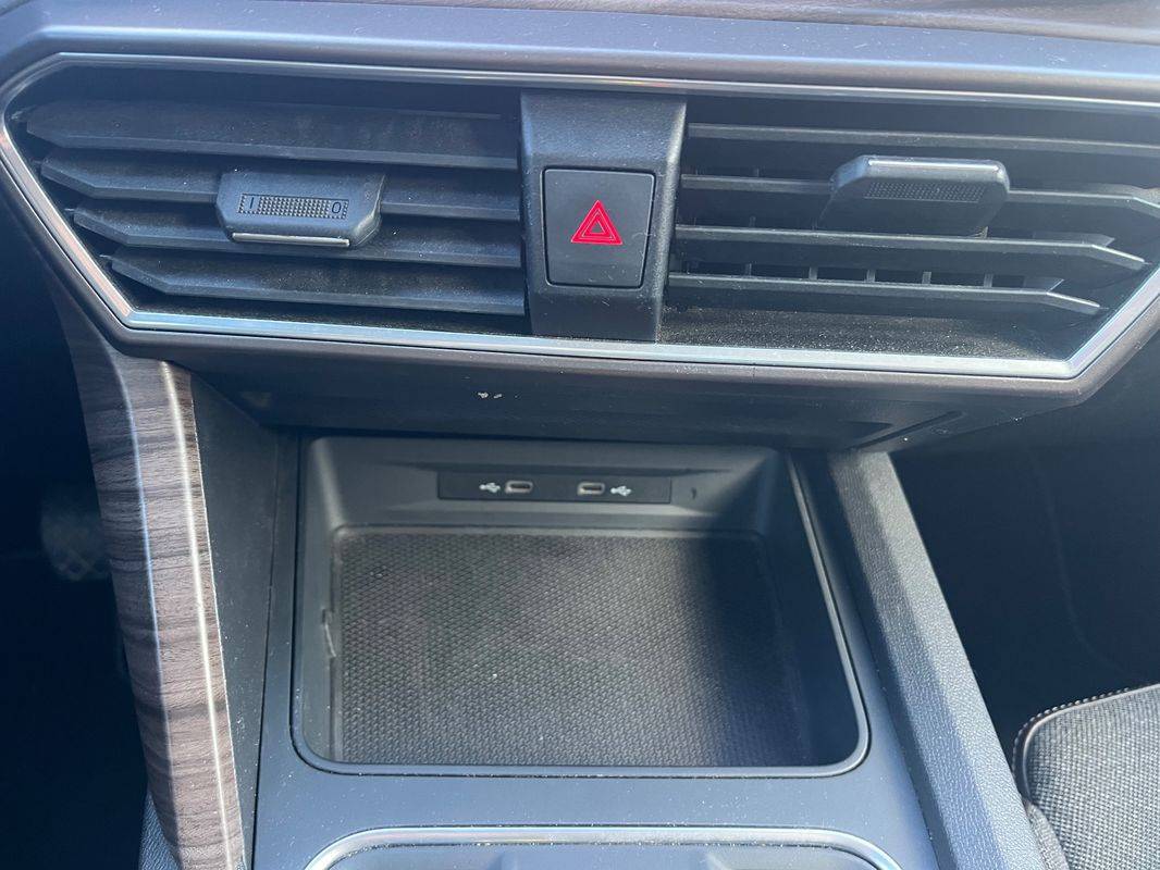 seat-leon-2021-hibrido-a-gasolina-1395cc