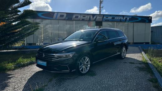 volkswagen-passat-variant-2021-hibrido-a-gasolina-1395cc