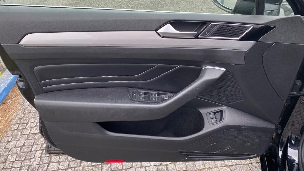 volkswagen-passat-variant-2021-hibrido-a-gasolina-1395cc