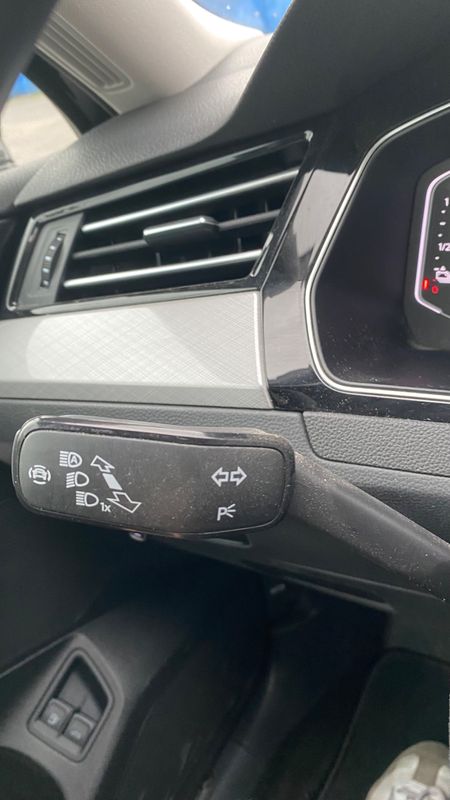 volkswagen-passat-variant-2021-hibrido-a-gasolina-1395cc