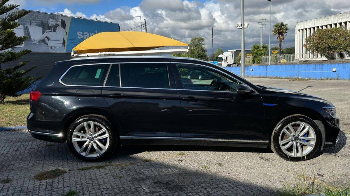 volkswagen-passat-variant-2021-hibrido-a-gasolina-1395cc